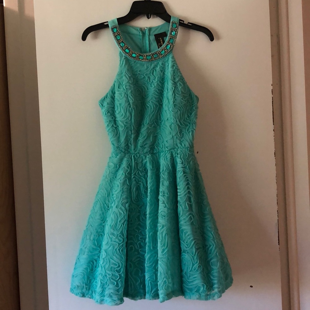 Juniors size 3 dress.